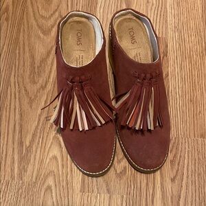 Toms Women's Brown Suede Fringe Mules